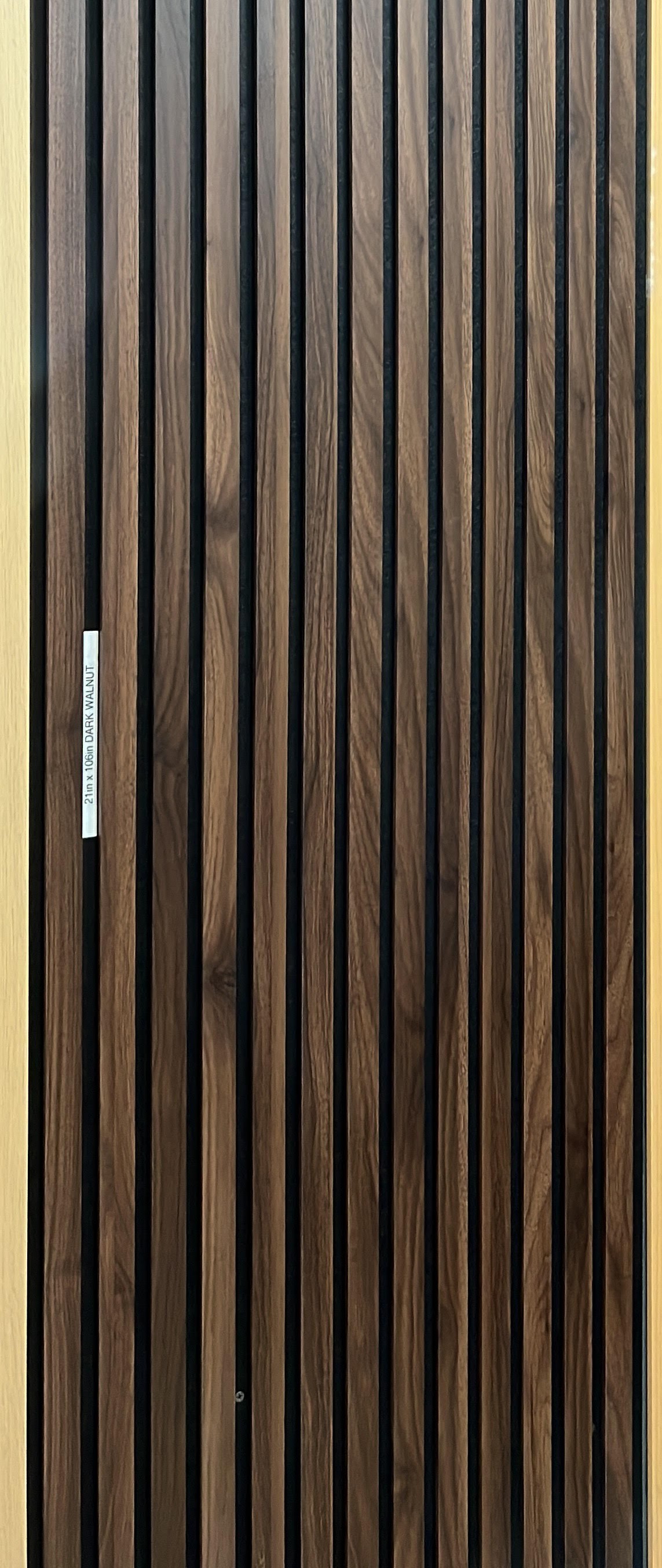 Dark Walnut - Close Up Detail